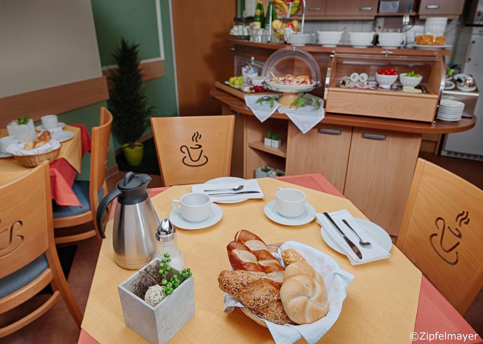 Pension Kasper Вена Экстерьер фото
